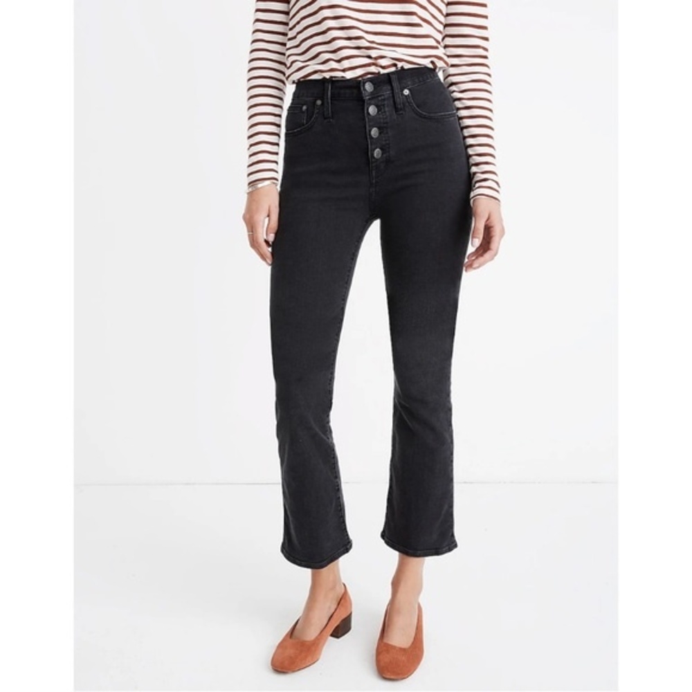 Madewell Cali Demi-Boot Jeans in Bellspring Wash: Button-Front Edition Size 24